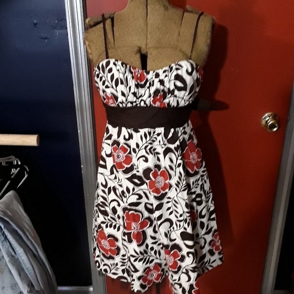 Ruby Rox brown floral swing sundress with tulle 3 - Picture 1 of 2